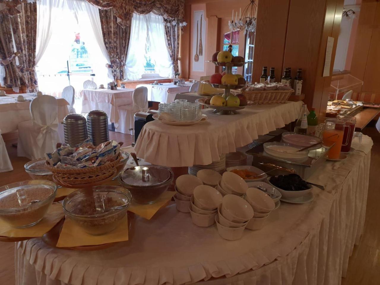 Hotel Belvedere Srl 费德拉帕加内拉 外观 照片